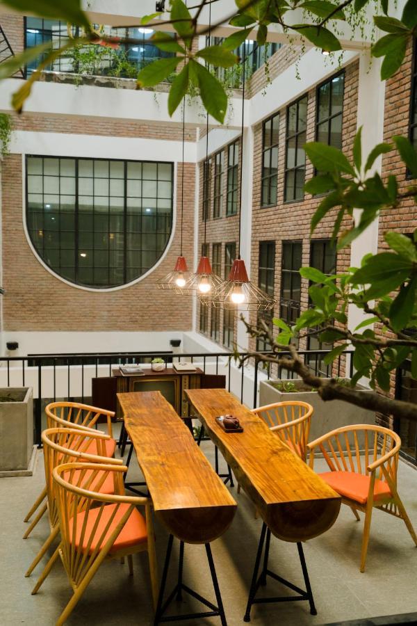 Flexi Hotel & Apartment Da Nang Exterior photo